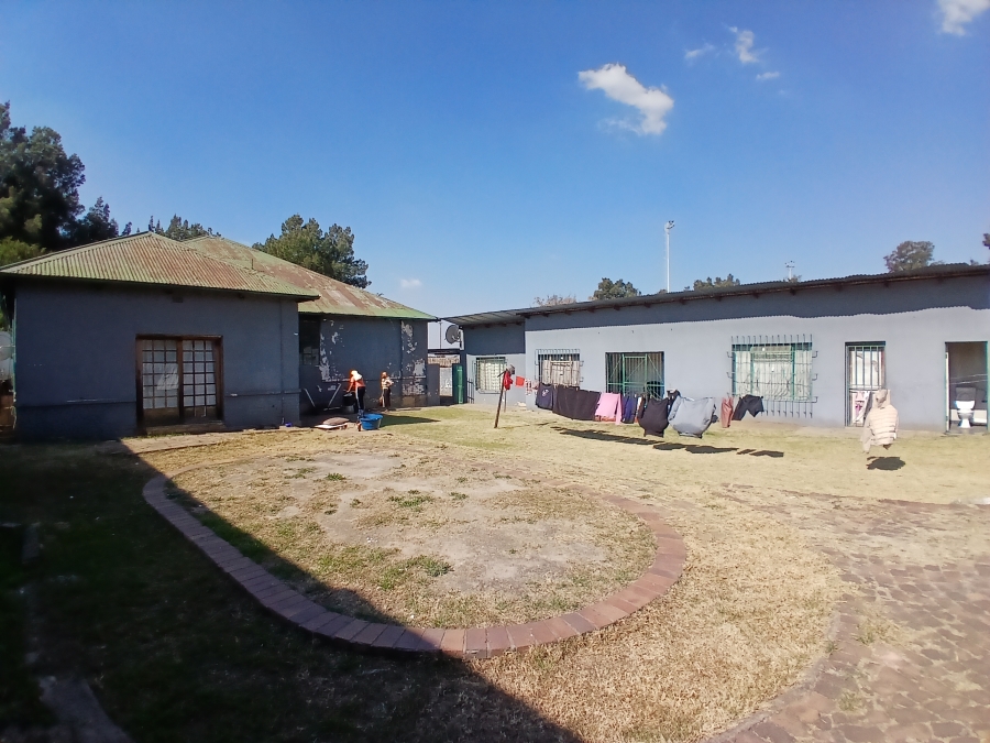 11 Bedroom Property for Sale in Delville Gauteng