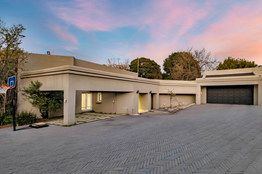 4 Bedroom Property for Sale in Morningside Manor Gauteng
