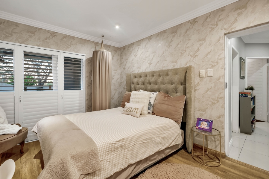 4 Bedroom Property for Sale in Morningside Manor Gauteng