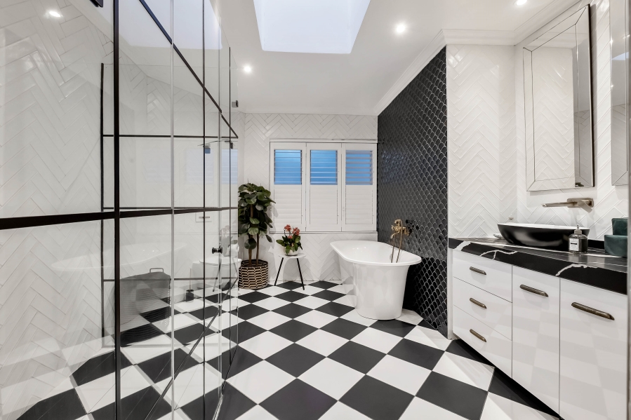 4 Bedroom Property for Sale in Morningside Manor Gauteng