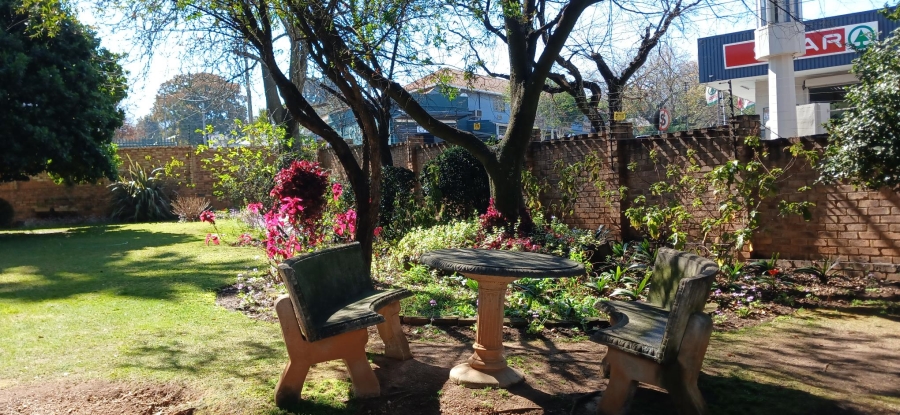 To Let 1 Bedroom Property for Rent in Craighall Park Gauteng