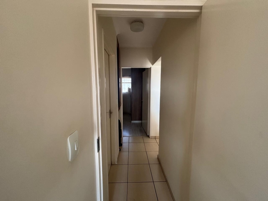 To Let 3 Bedroom Property for Rent in Barbeque Downs Gauteng