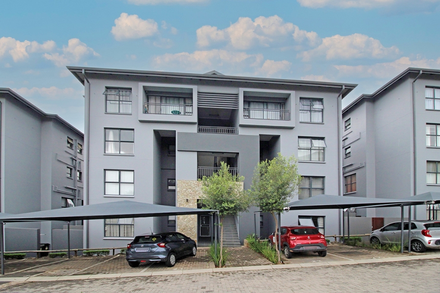 To Let 3 Bedroom Property for Rent in Modderfontein Gauteng