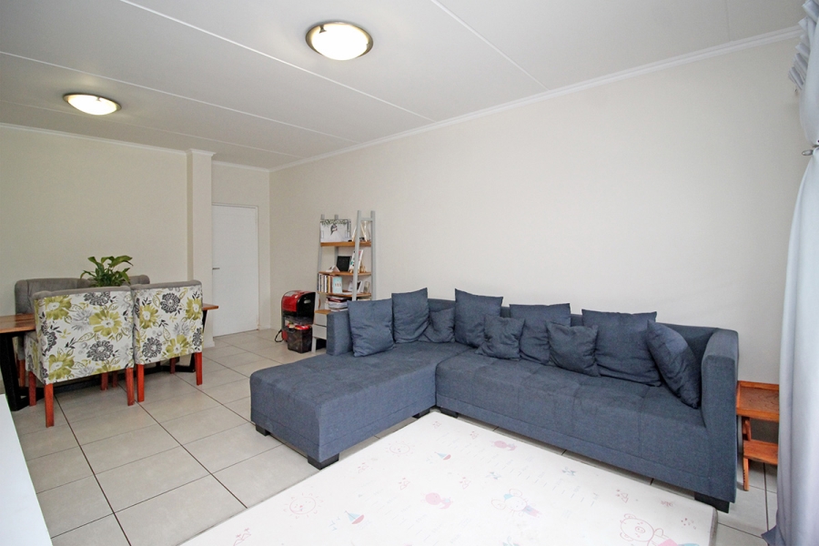 To Let 3 Bedroom Property for Rent in Modderfontein Gauteng