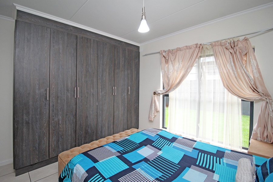 To Let 3 Bedroom Property for Rent in Modderfontein Gauteng