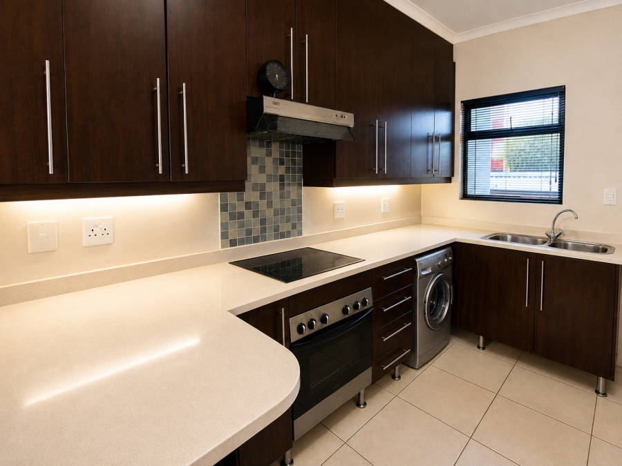 To Let 2 Bedroom Property for Rent in Greenstone Hill Gauteng