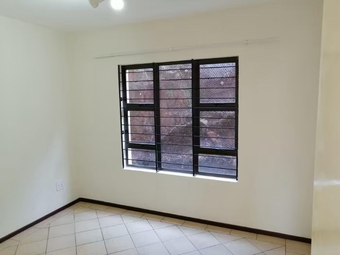 To Let 2 Bedroom Property for Rent in Sunnyrock Gauteng