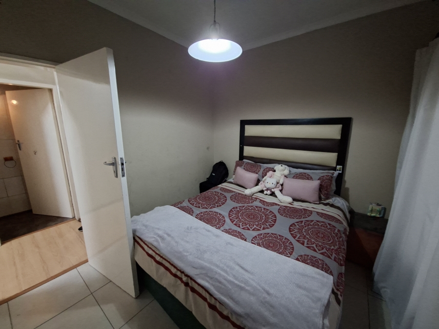 3 Bedroom Property for Sale in Lombardy East Gauteng