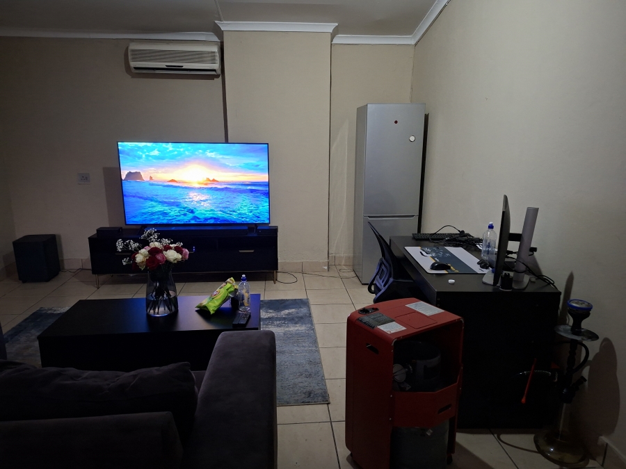3 Bedroom Property for Sale in Lombardy East Gauteng