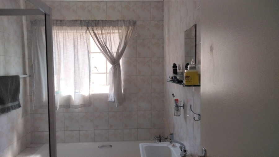 2 Bedroom Property for Sale in Bellairspark Gauteng