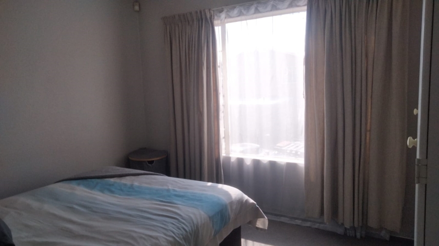 2 Bedroom Property for Sale in Bellairspark Gauteng