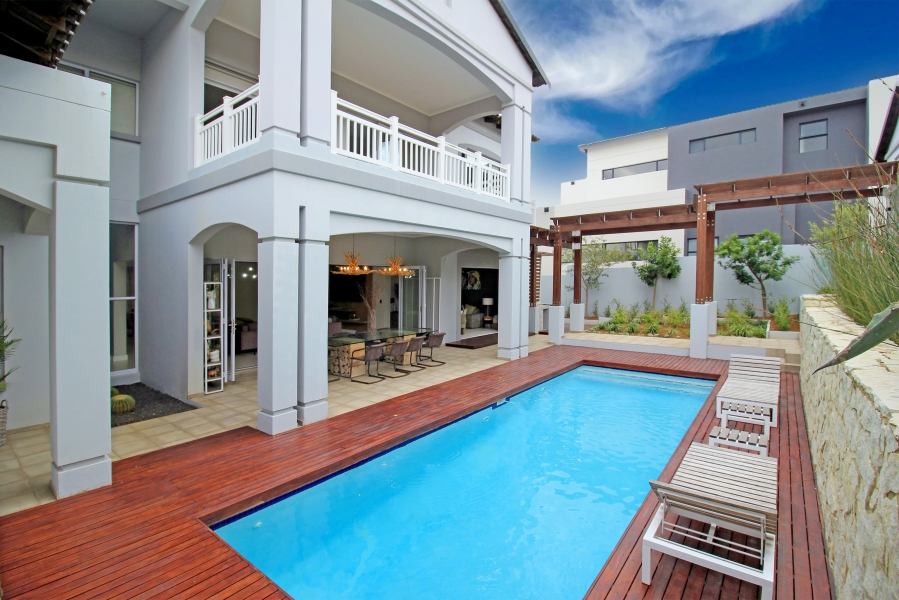 To Let 5 Bedroom Property for Rent in Waterfall Country Estate Gauteng