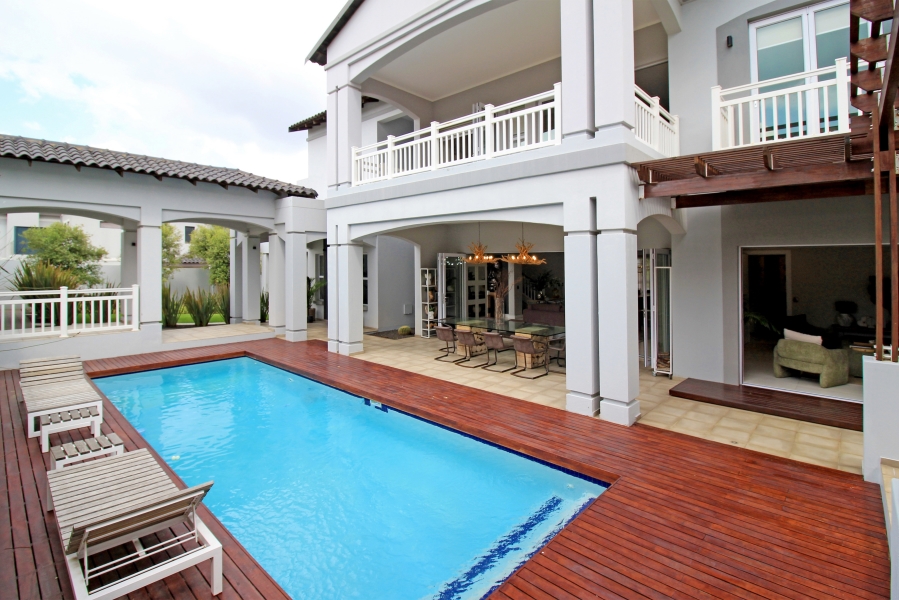 To Let 5 Bedroom Property for Rent in Waterfall Country Estate Gauteng