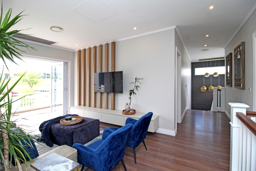 To Let 5 Bedroom Property for Rent in Waterfall Country Estate Gauteng