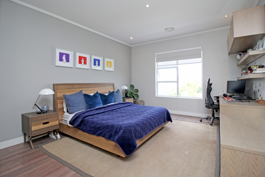 To Let 5 Bedroom Property for Rent in Waterfall Country Estate Gauteng