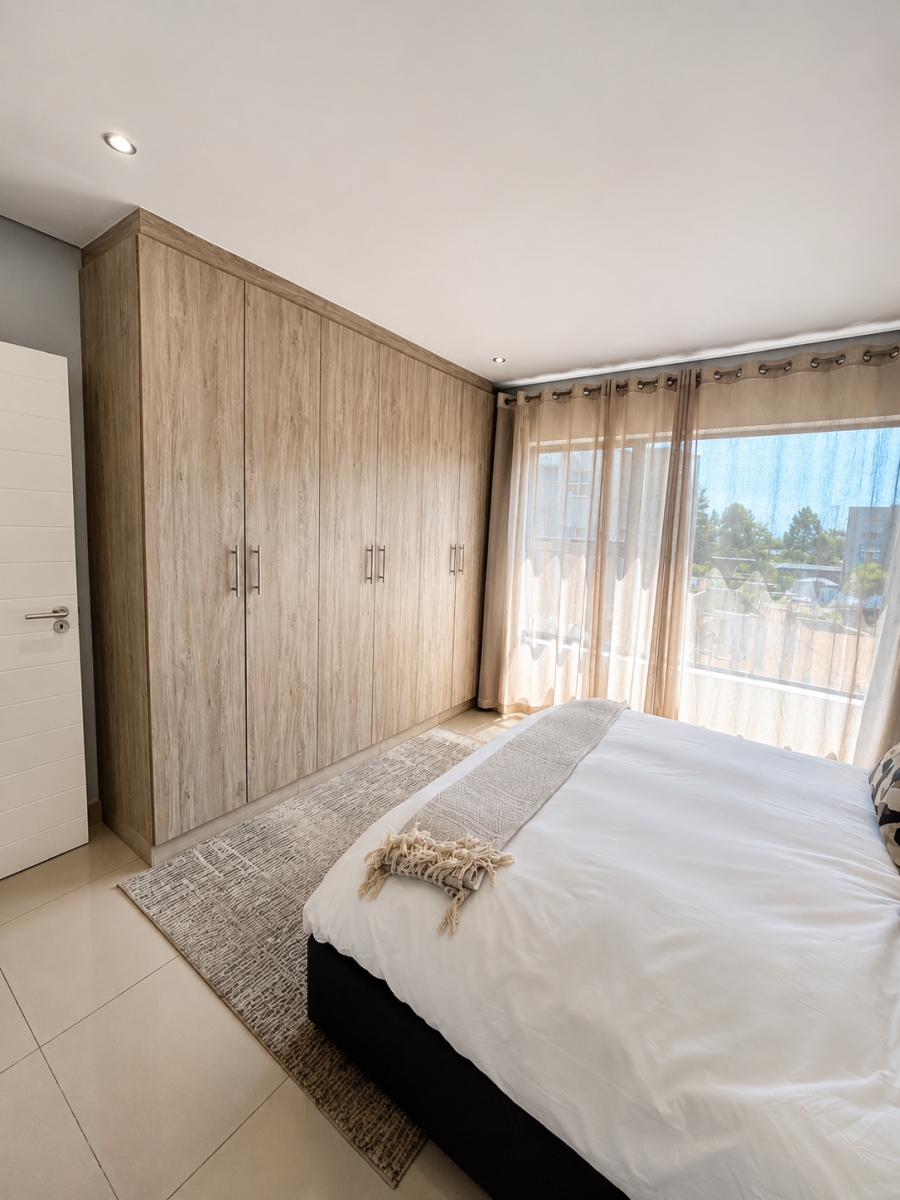1 Bedroom Property for Sale in Broadacres Gauteng