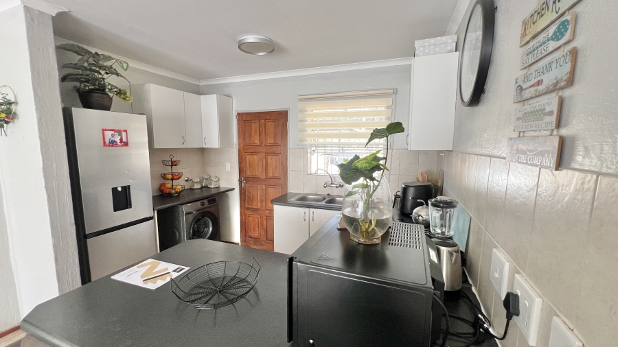 2 Bedroom Property for Sale in Celtisdal Gauteng