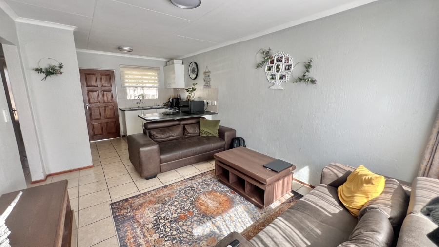 2 Bedroom Property for Sale in Celtisdal Gauteng