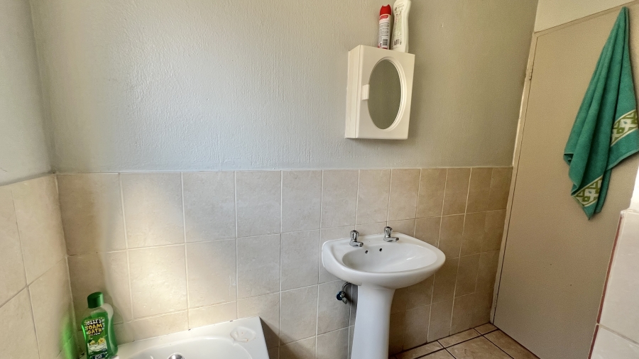 2 Bedroom Property for Sale in Celtisdal Gauteng