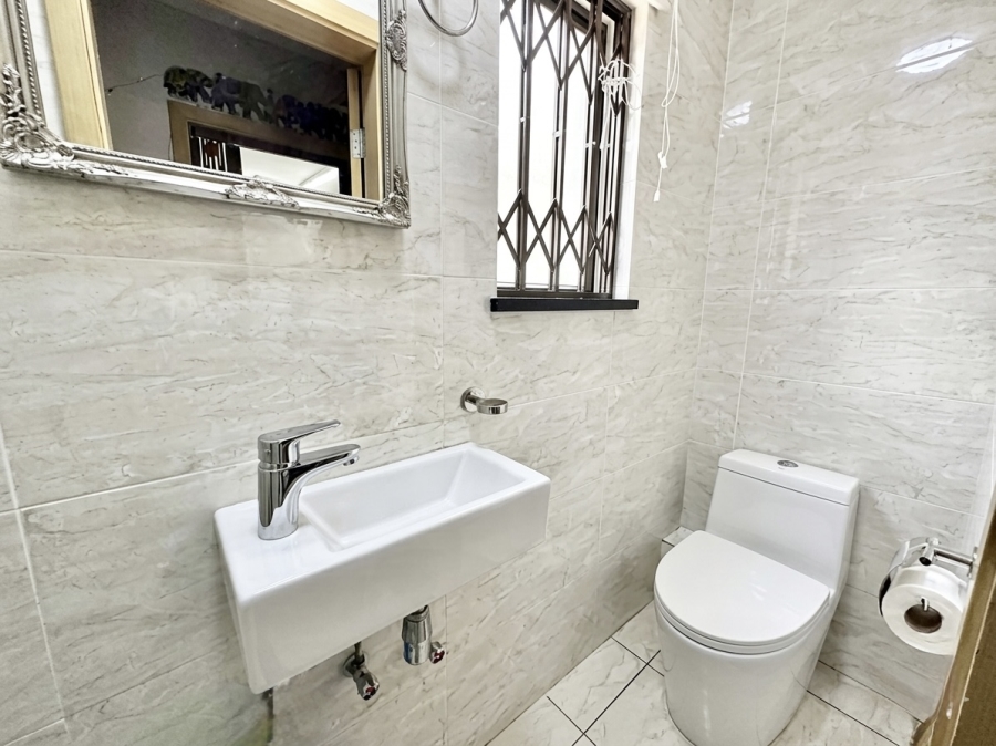 4 Bedroom Property for Sale in Carlswald Gauteng
