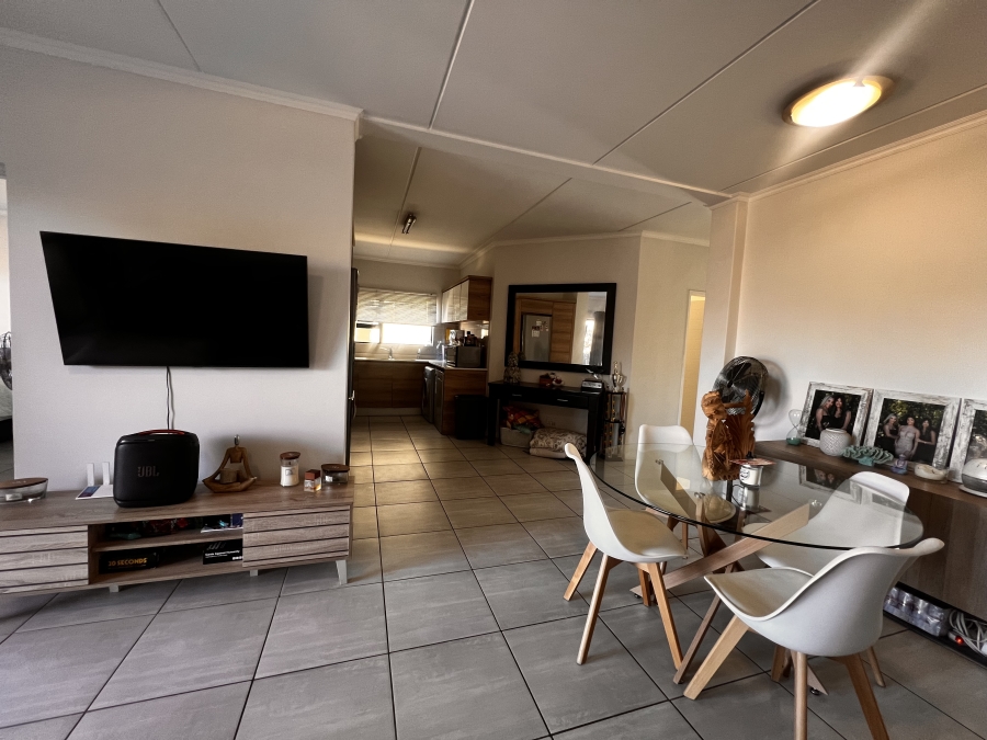 3 Bedroom Property for Sale in Waterfall Gauteng