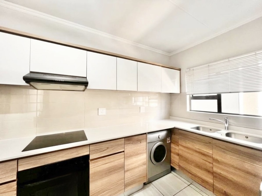 3 Bedroom Property for Sale in Waterfall Gauteng