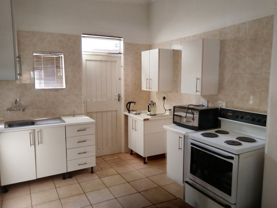 To Let 2 Bedroom Property for Rent in Observatory Gauteng