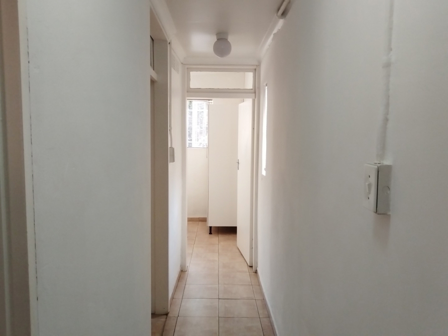 To Let 2 Bedroom Property for Rent in Observatory Gauteng