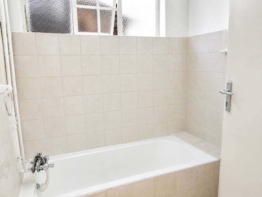 To Let 2 Bedroom Property for Rent in Observatory Gauteng