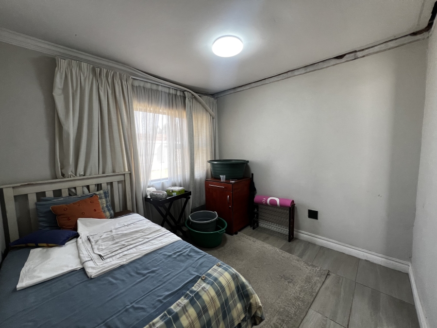 4 Bedroom Property for Sale in Blue Valley Golf Estate Gauteng