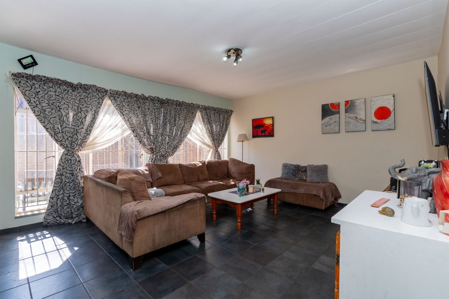 2 Bedroom Property for Sale in Marlands Gauteng