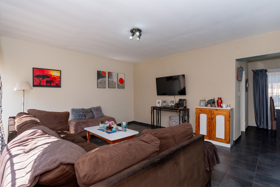2 Bedroom Property for Sale in Marlands Gauteng