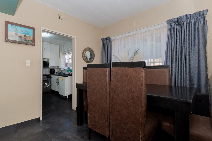 2 Bedroom Property for Sale in Marlands Gauteng