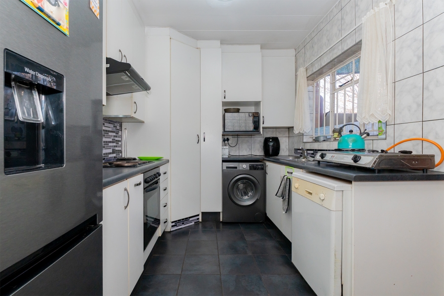 2 Bedroom Property for Sale in Marlands Gauteng