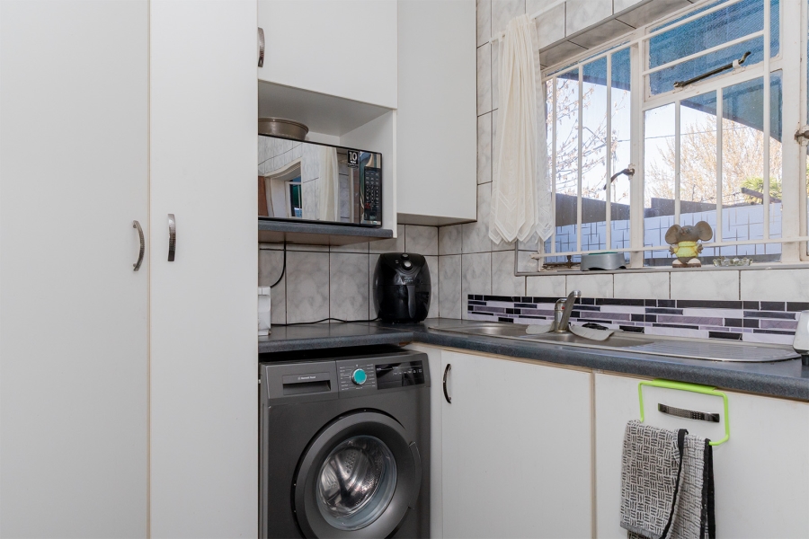 2 Bedroom Property for Sale in Marlands Gauteng
