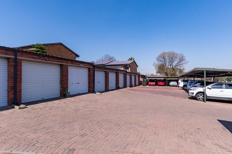 2 Bedroom Property for Sale in Marlands Gauteng