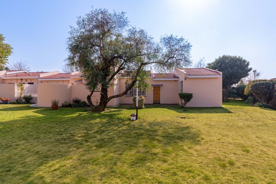2 Bedroom Property for Sale in Sharon Park Gauteng
