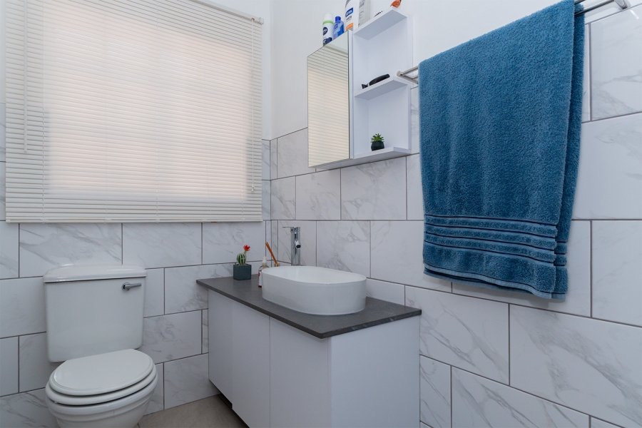 2 Bedroom Property for Sale in Sharon Park Gauteng