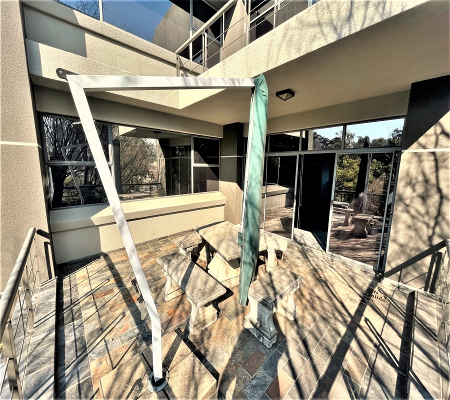 To Let Commercial Property for Rent in Parktown Gauteng