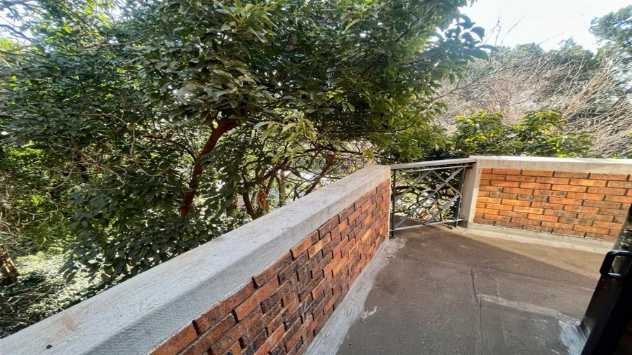 To Let Commercial Property for Rent in Parktown Gauteng