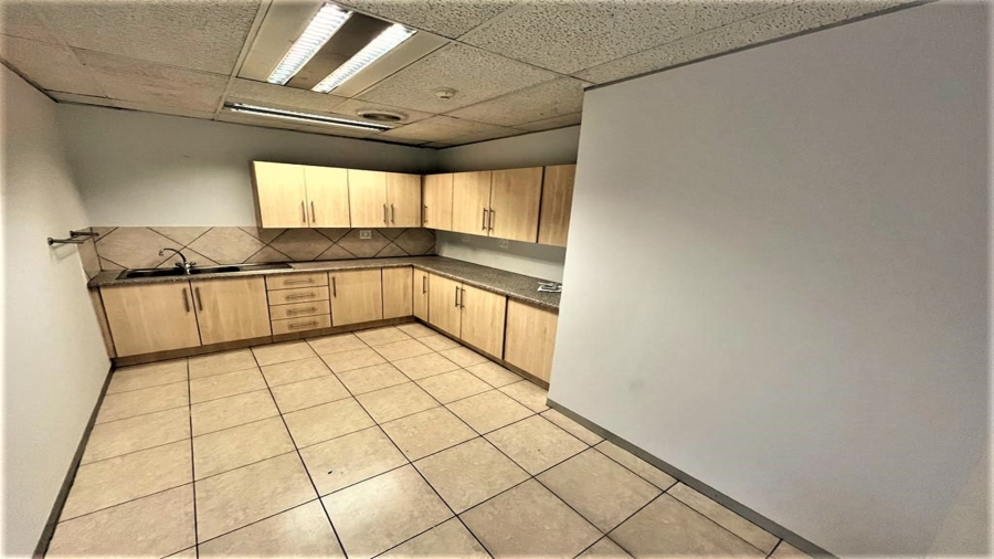To Let Commercial Property for Rent in Parktown Gauteng