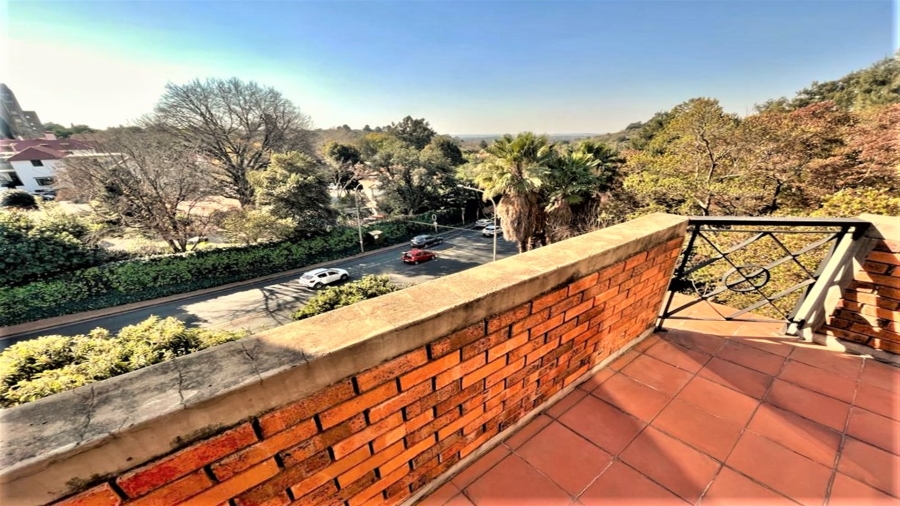 To Let Commercial Property for Rent in Parktown Gauteng