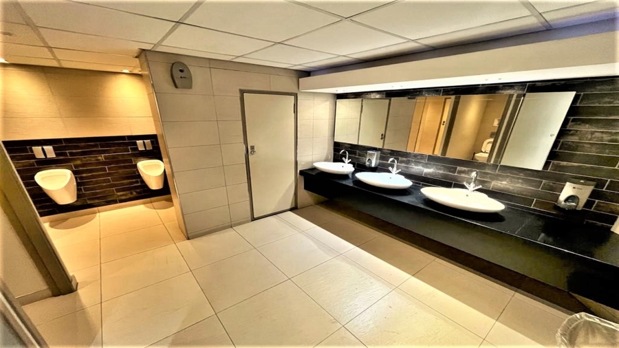 To Let Commercial Property for Rent in Parktown Gauteng