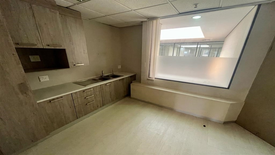 To Let Commercial Property for Rent in Parktown Gauteng