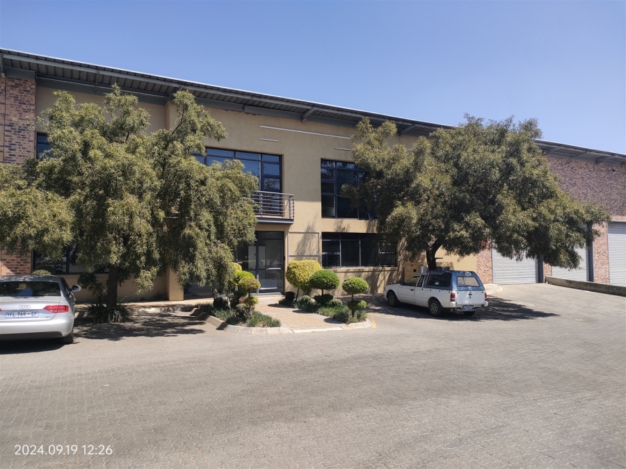 To Let Commercial Property for Rent in North Riding Gauteng