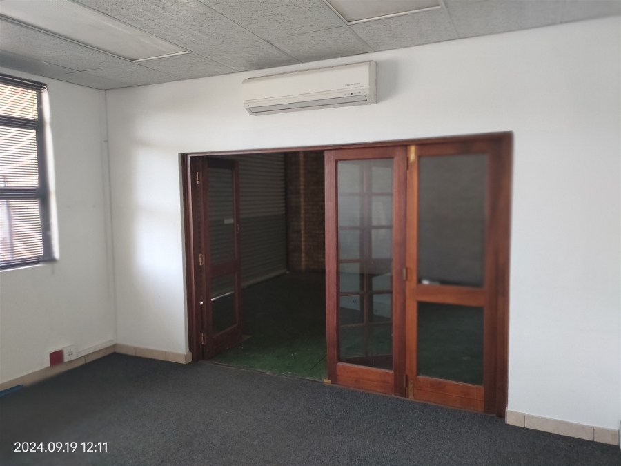 To Let Commercial Property for Rent in North Riding Gauteng