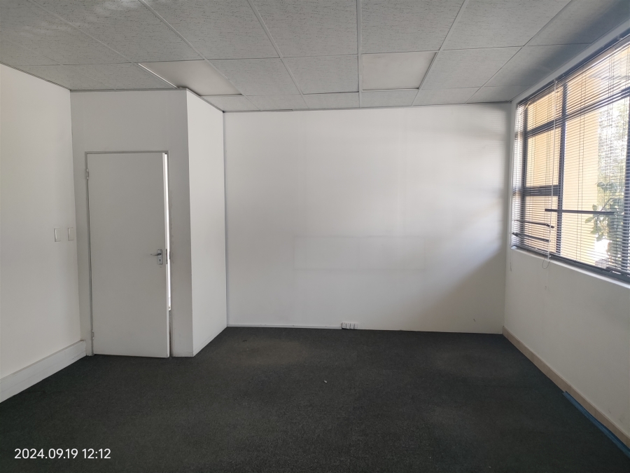 To Let Commercial Property for Rent in North Riding Gauteng