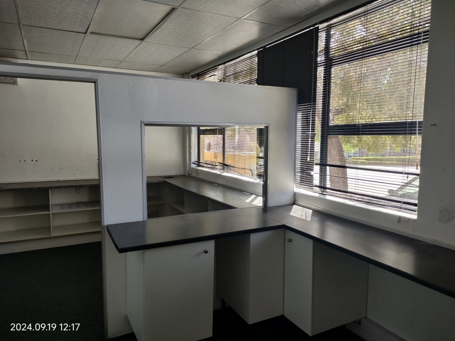 To Let Commercial Property for Rent in North Riding Gauteng