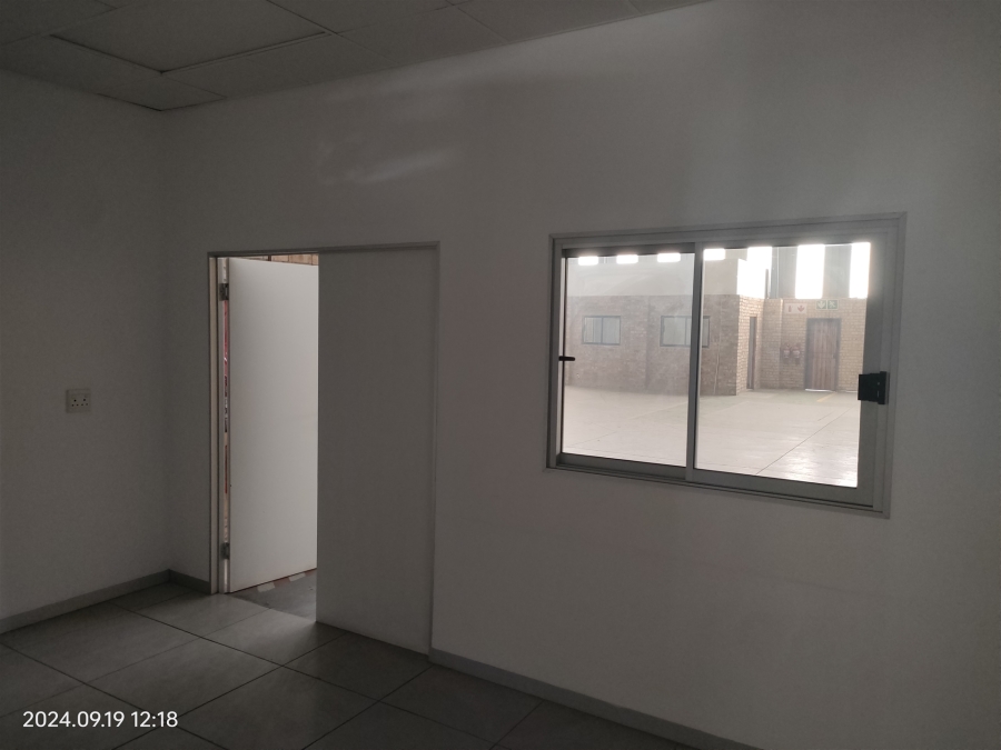 To Let Commercial Property for Rent in North Riding Gauteng