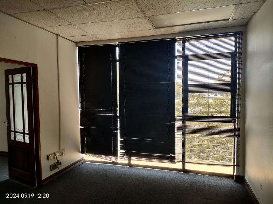 To Let Commercial Property for Rent in North Riding Gauteng